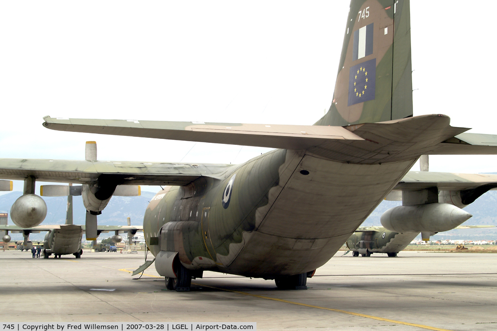 745, Lockheed C-130H Hercules C/N 382-4716, 