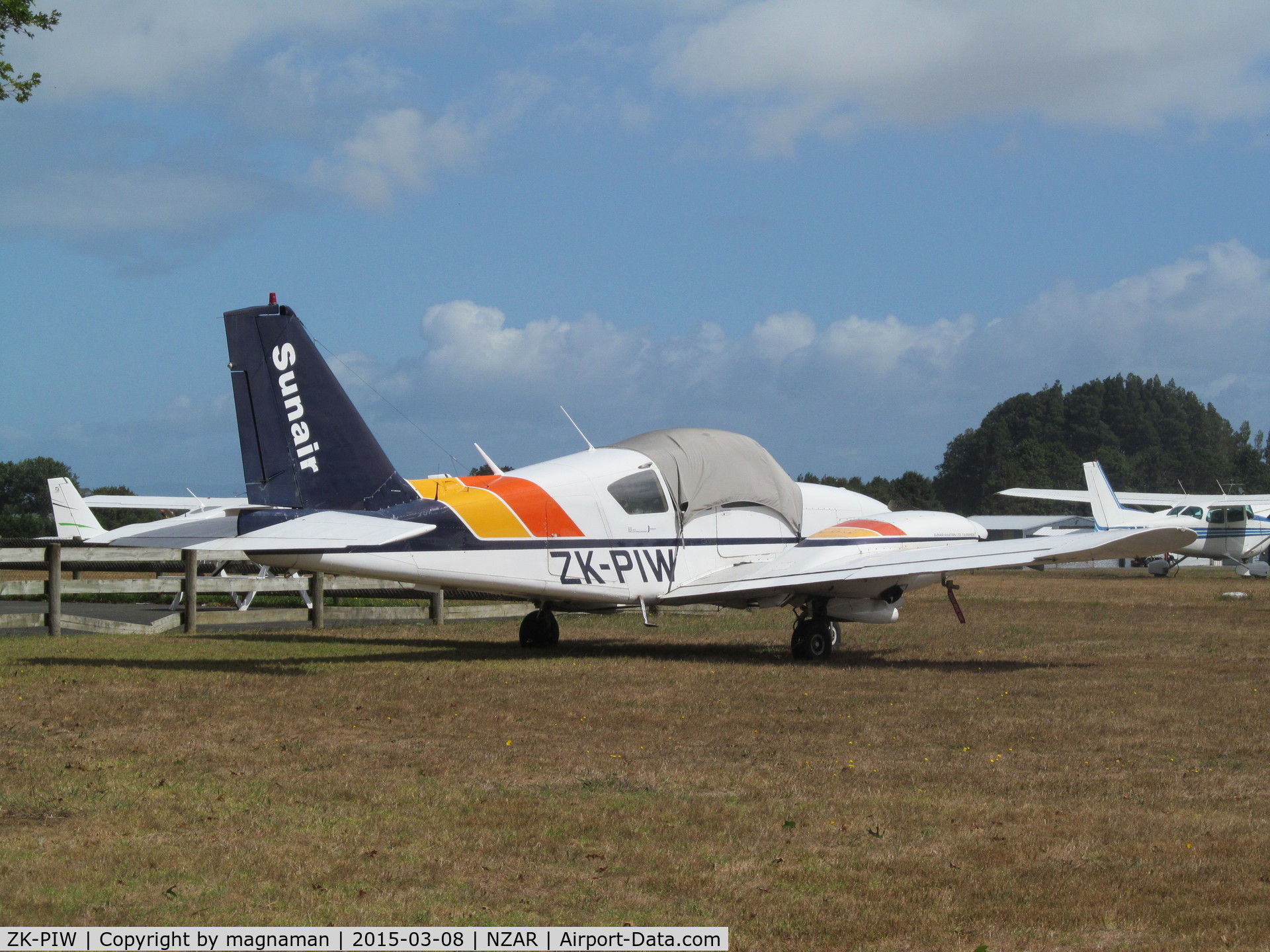 ZK-PIW, Piper PA-23-250 Aztec C/N 27-7305089, yet another sunair at Ardmore.