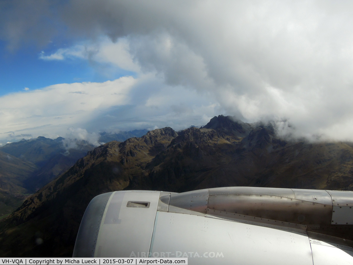 VH-VQA, 2009 Airbus A320-232 C/N 3783, Eye-to-eye with the Southern Alps, climbing out of Queenstown (ZQN-AKL)