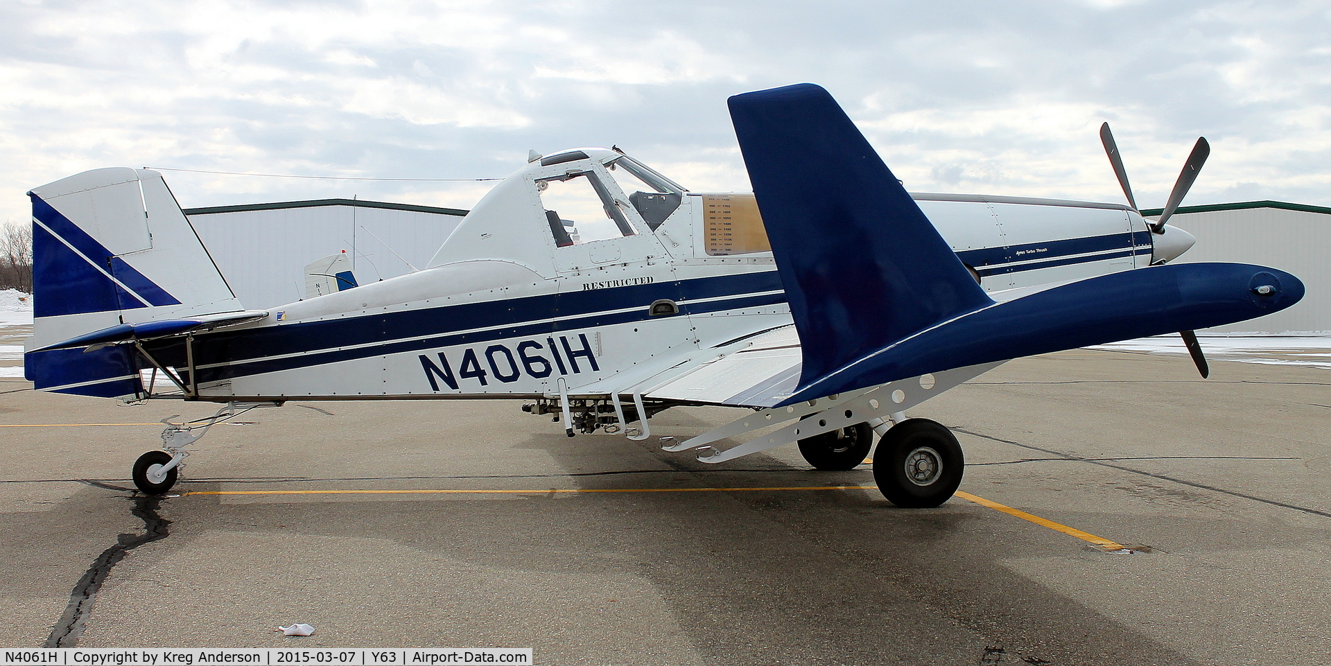 N4061H, 1999 Ayres S2R-G10 Thrush C/N G10-161, 2015 Elbow Lake Ski-Plane Fly-in and Cribbage Tournament