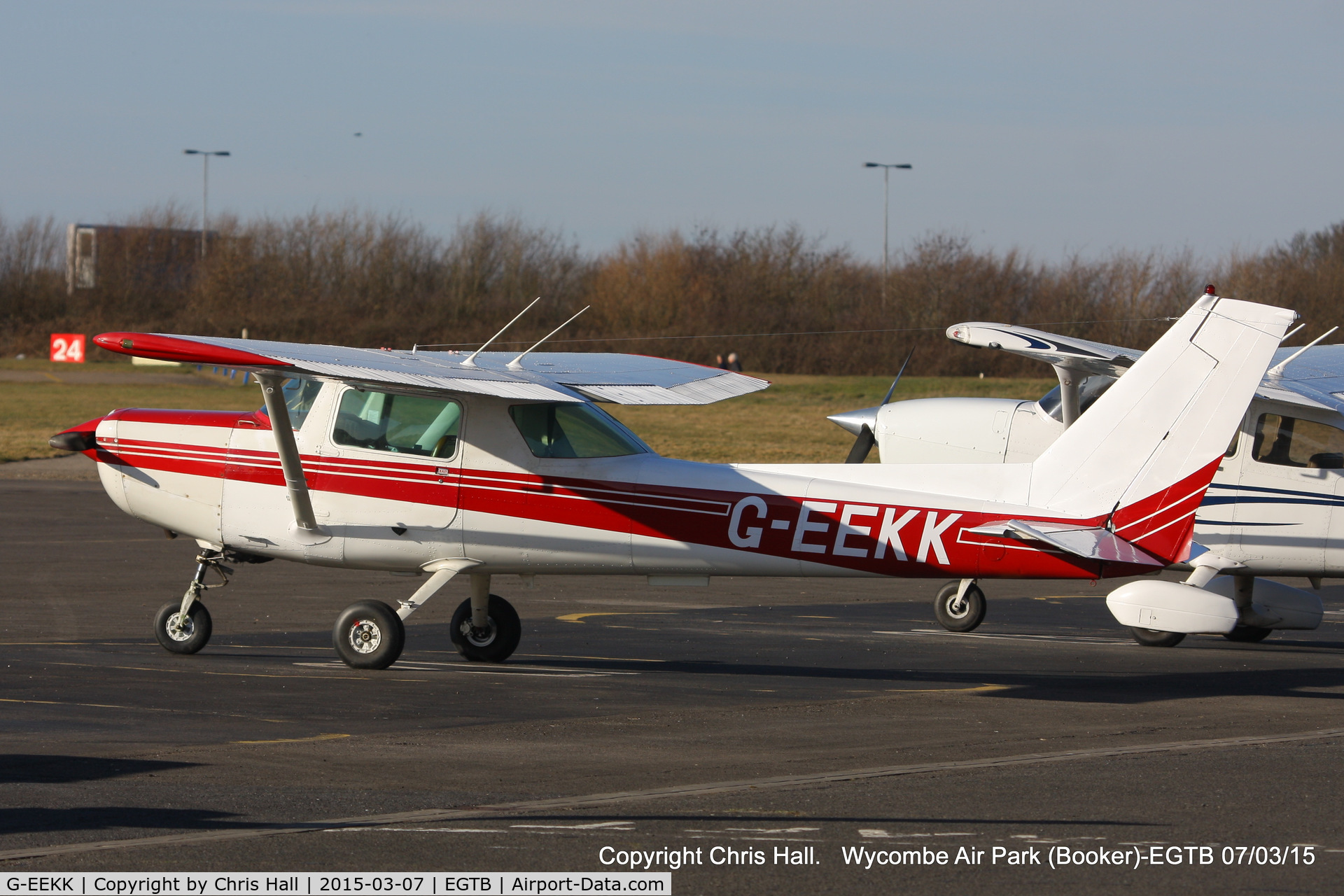 G-EEKK, 1982 Cessna 152 C/N 152-85621, Booker resident
