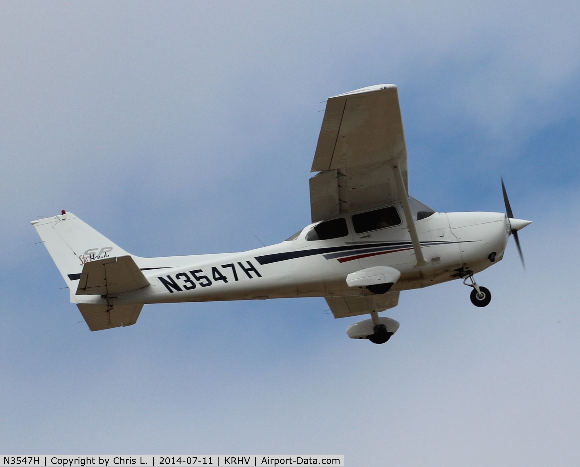 N3547H, Cessna 172S C/N 172S8886, Locally-based Cessna 172S departing runway 31R during the 2014 Reid Hillview Airport Day, San Jose, CA.