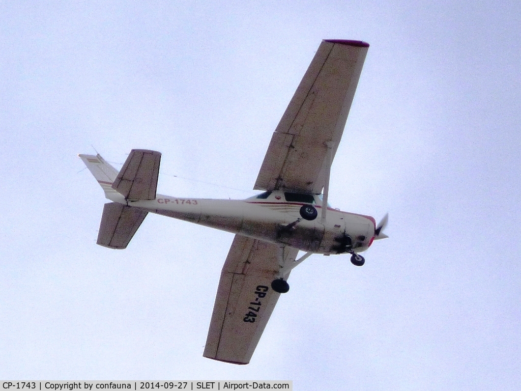 CP-1743, 1981 Cessna 152 C/N 15285145, Overflying Santa Cruz de la Sierra
