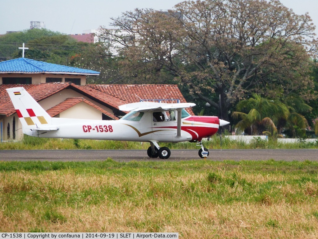 CP-1538, 1979 Cessna 152 C/N 15282788, Practicing take off and landing
