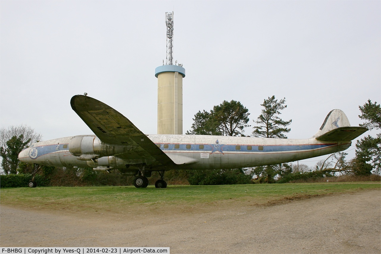 F-BHBG, 1955 Lockheed L-1049G Super Constellation C/N 4626, Lockheed 1049G 82, Displayed in deteriorating conditions (severe corrosion, sacked cockpit...) at Plonéis near Quimper