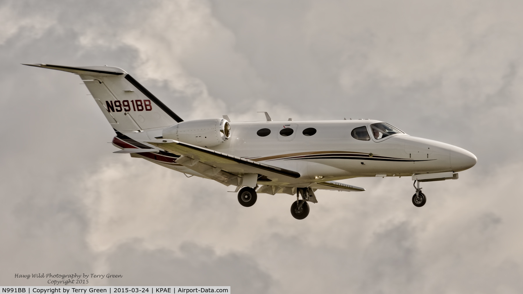 N991BB, Cessna 510 Citation Mustang C/N 510-0256, Landing 16R Paine Field Airport