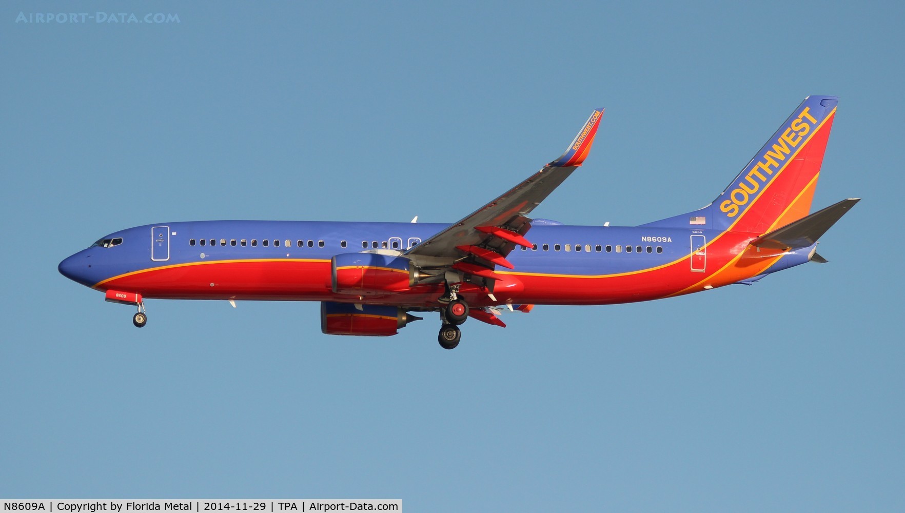 N8609A, 2013 Boeing 737-8H4 C/N 36893, Southwest