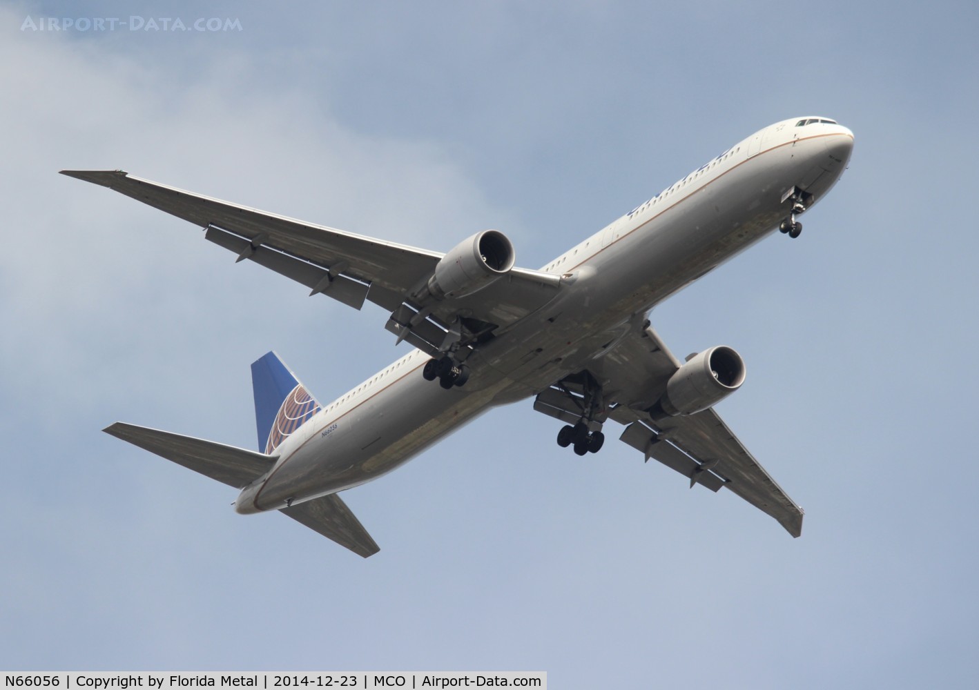 N66056, 2001 Boeing 767-424/ER C/N 29451, United 767-400
