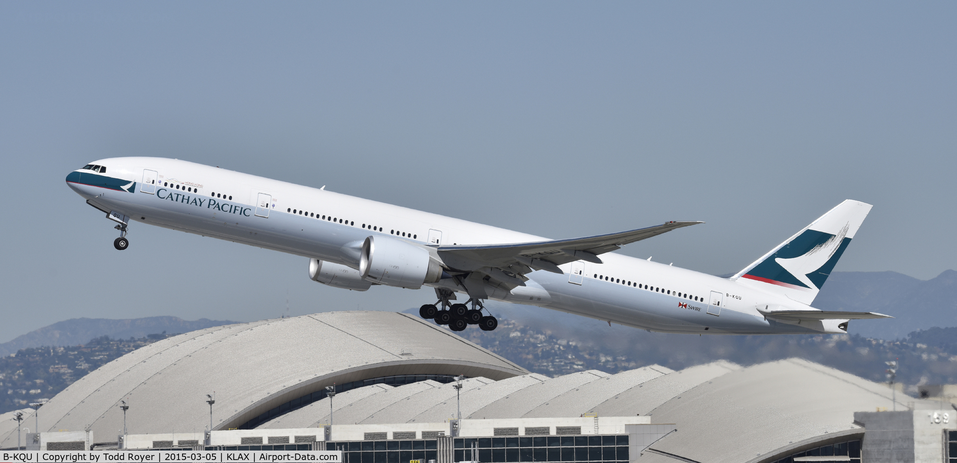 B-KQU, 2014 Boeing 777-367/ER C/N 42145, Departing LAX on 25R