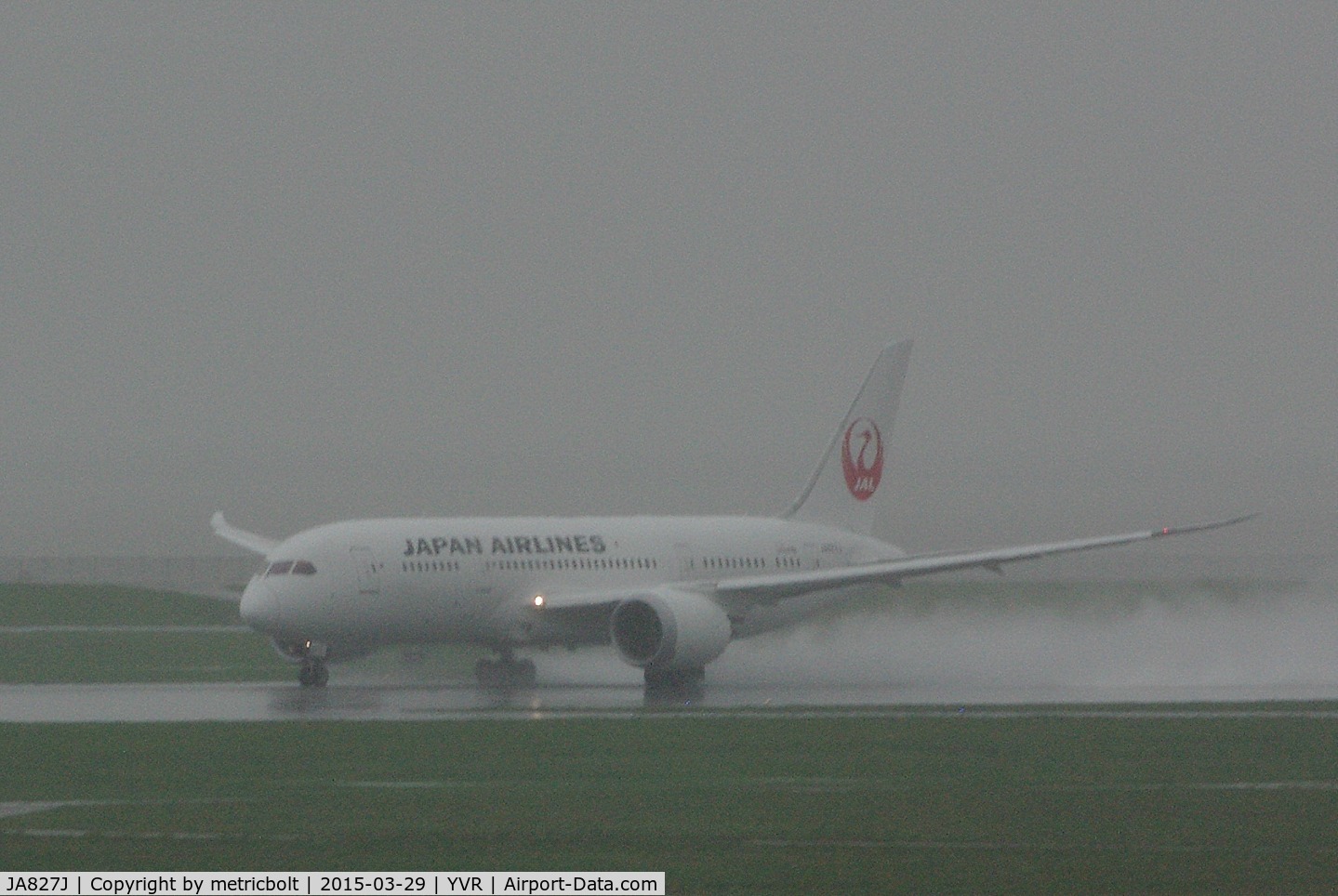 JA827J, 2011 Boeing 787-8 Dreamliner C/N 34837, Departure to Narita