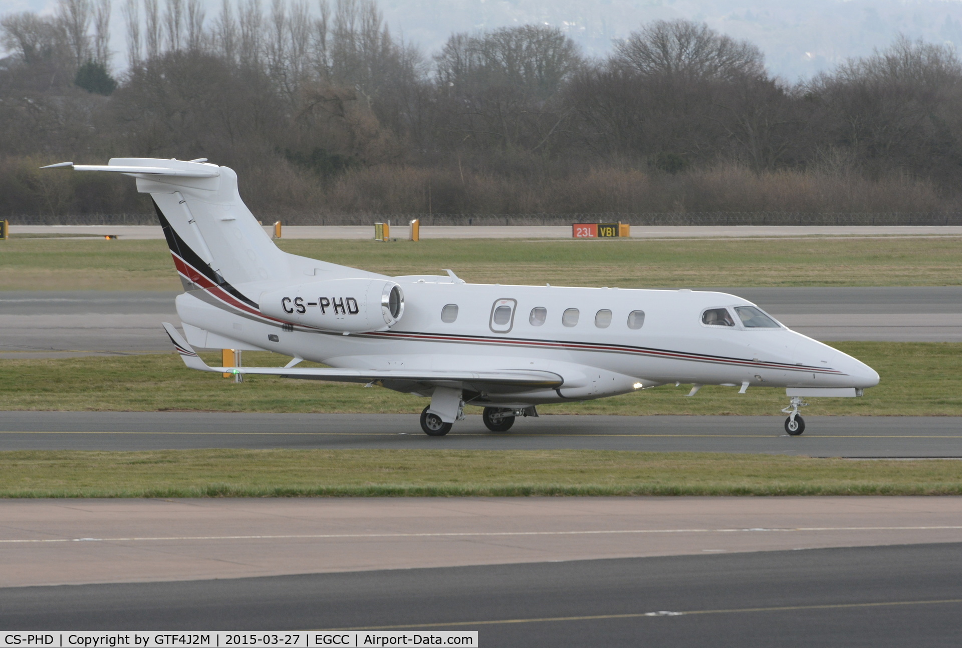 CS-PHD, 2014 Embraer EMB-505 Phenom 300 C/N 50500225, CS-PHD  at Manchester 27.3.15