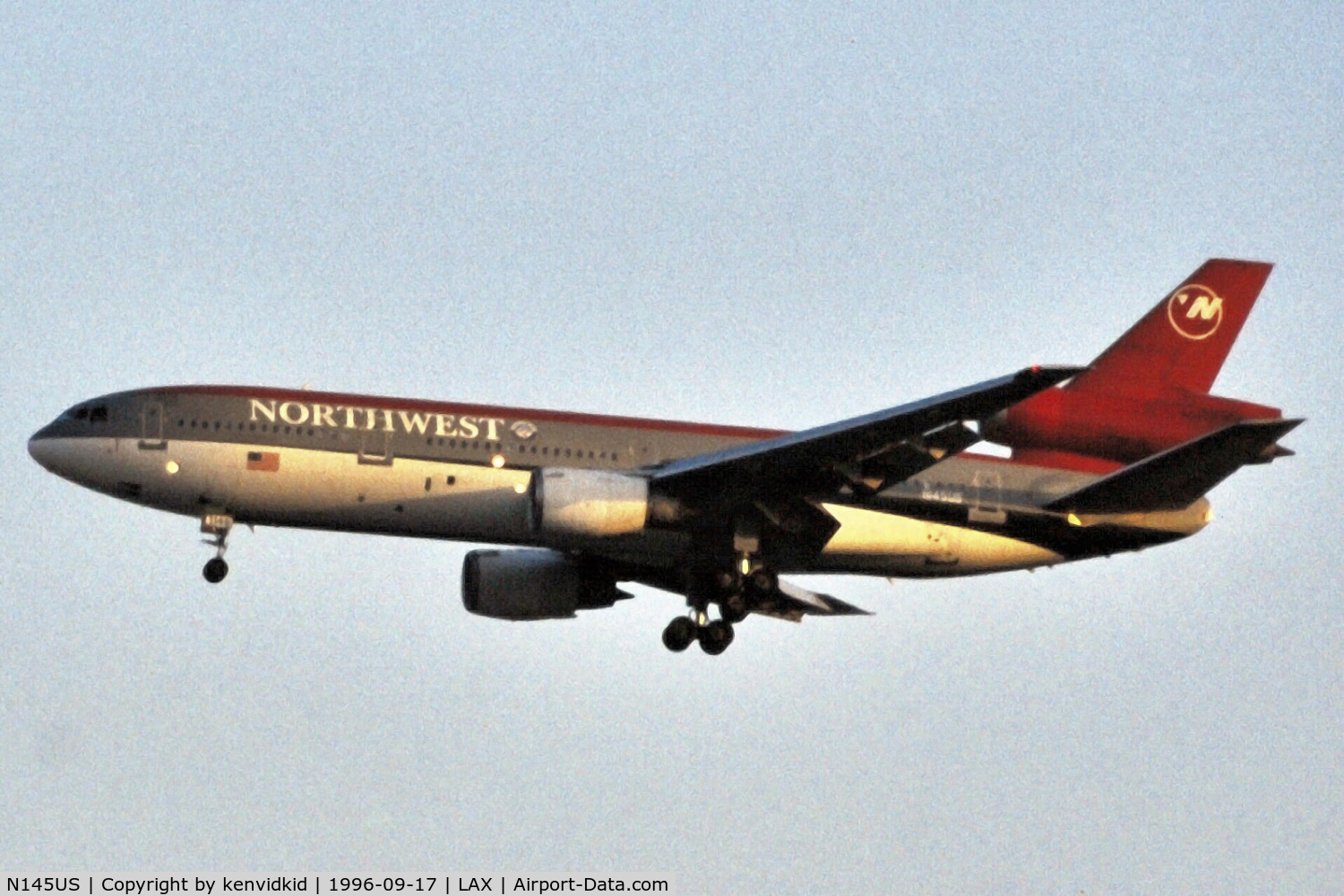 N145US, 1973 Douglas DC-10-40 C/N 46754, Copied from slide.