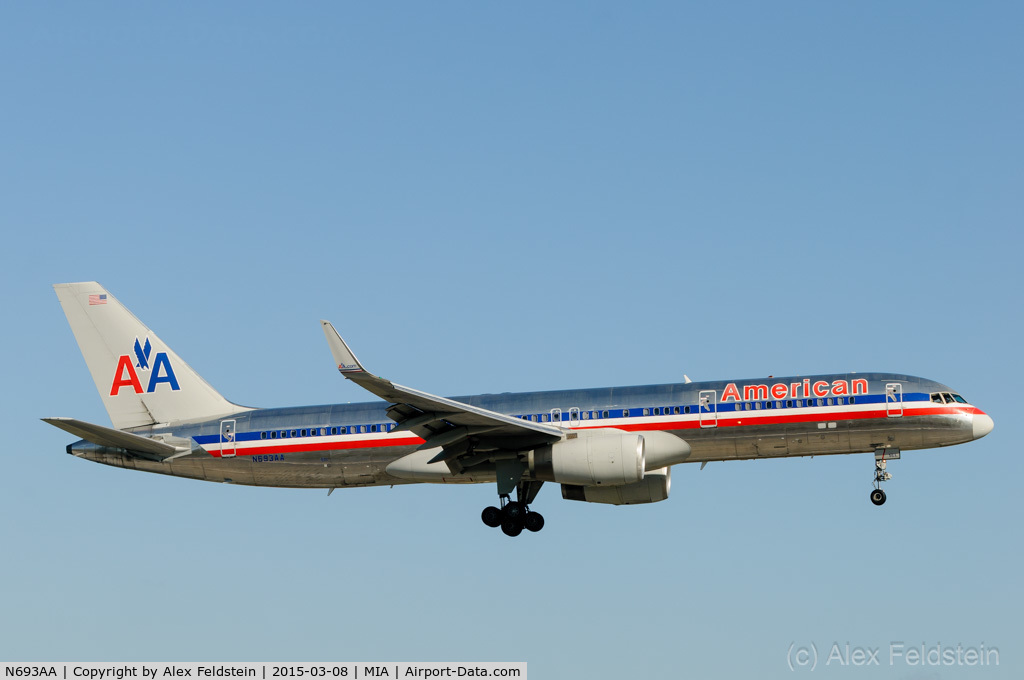 N693AA, 1994 Boeing 757-223 C/N 26973, Miami