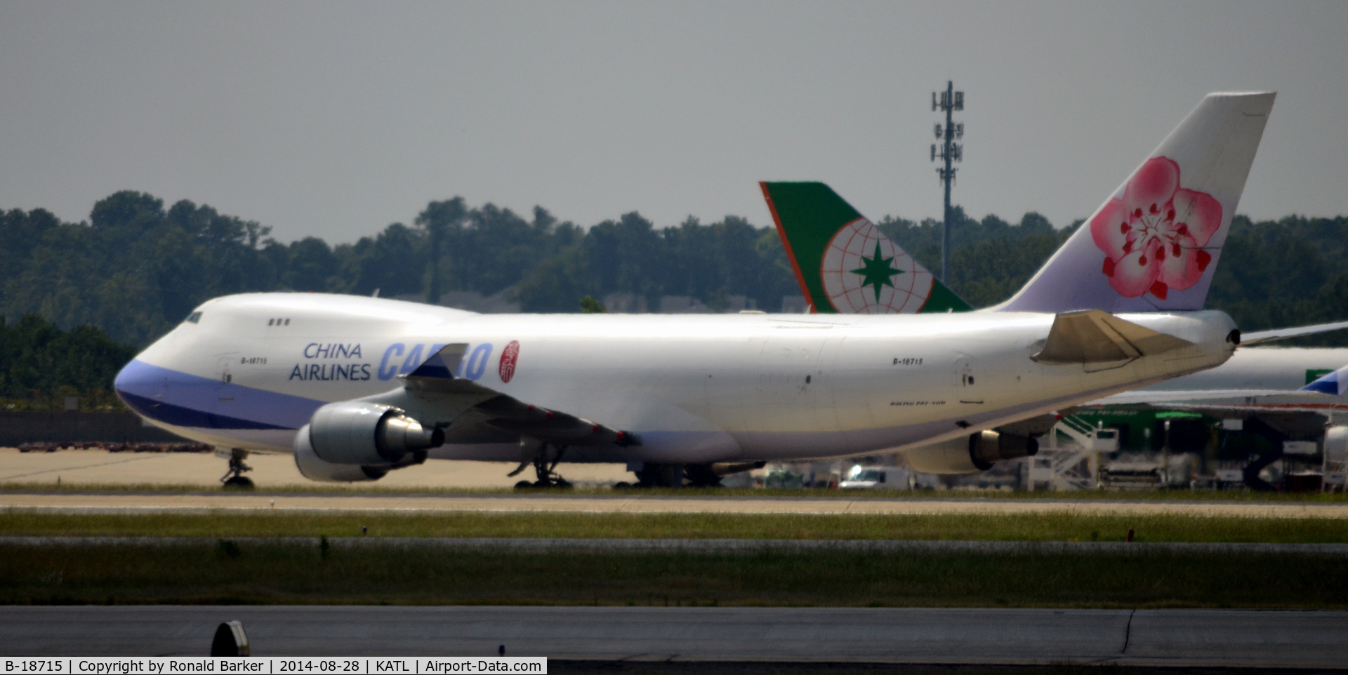B-18715, 2003 Boeing 747-409F/SCD C/N 33731, Parking Atlanta