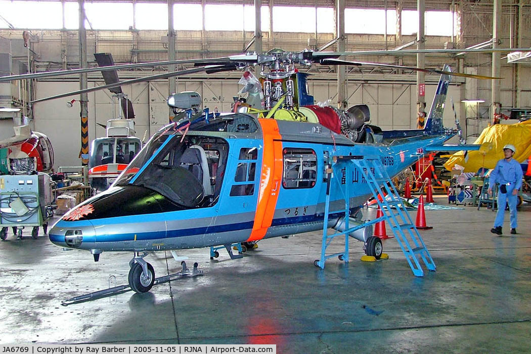 JA6769, Agusta A-109K-2 C/N 10019, Agusta A-109K2 [10019] (Japanese Police) Nagoya-Komaki~JA 04/11/2005