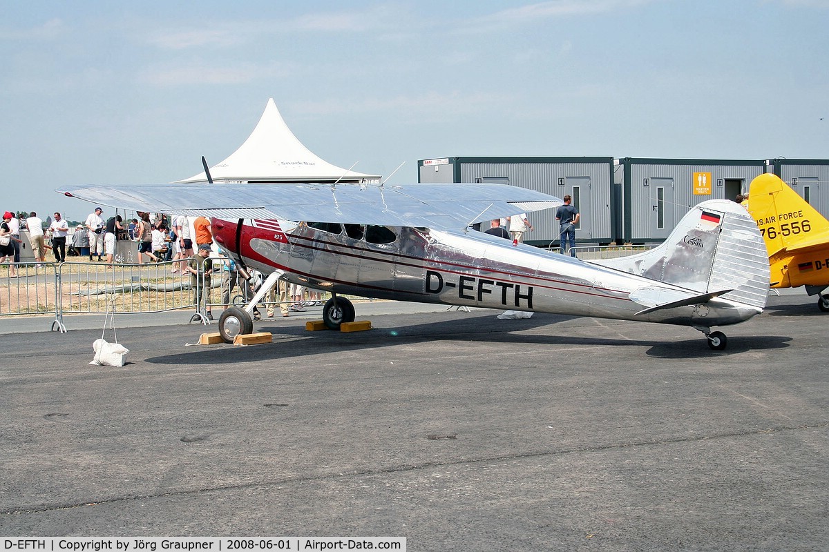 D-EFTH, 1953 Cessna 195B Businessliner C/N 16087, ILA 2008