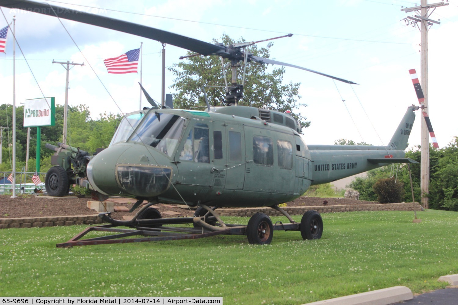 65-9696, 1965 Bell UH-1H Iroquois C/N 4640, UH-1H in Vandalia OH