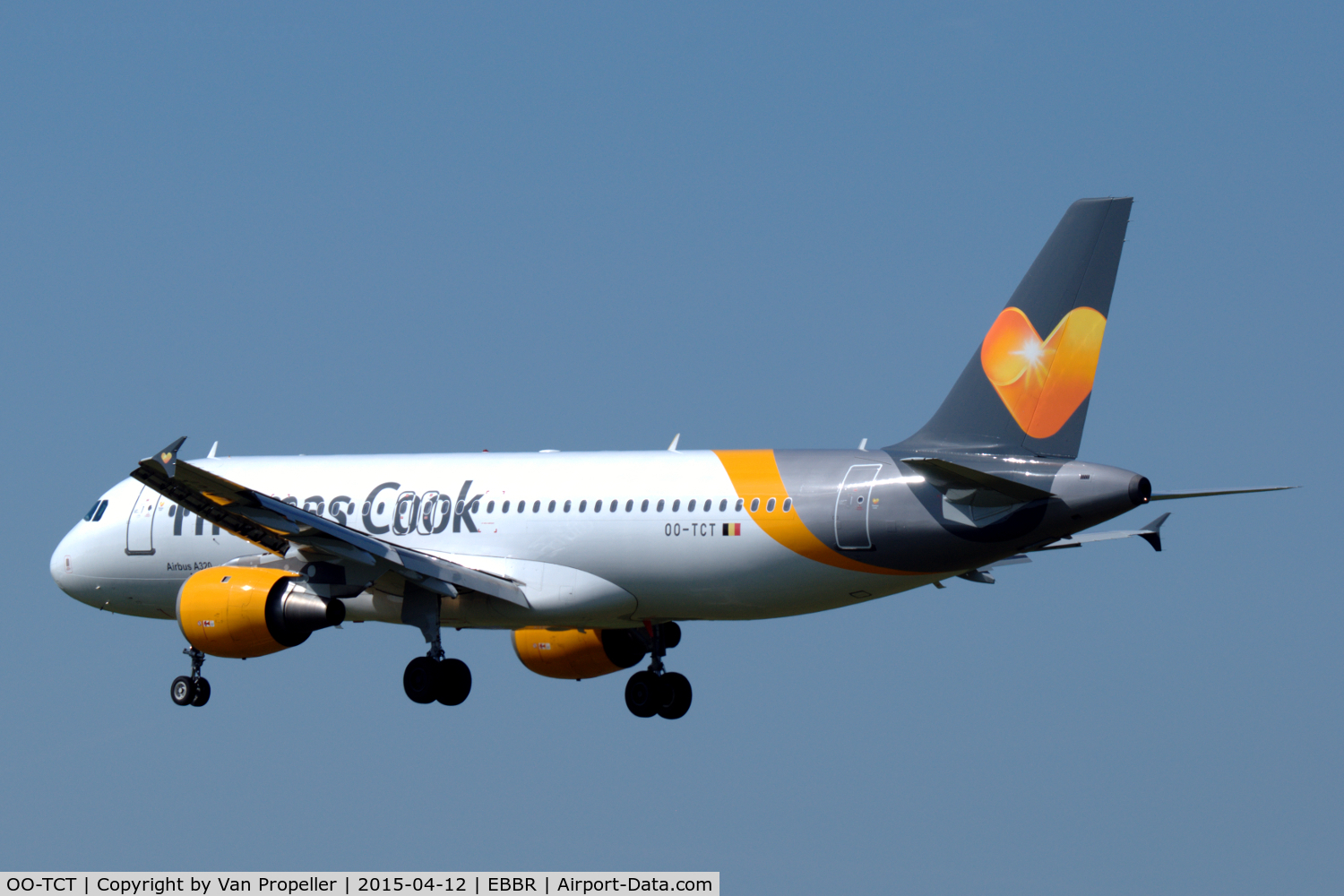 OO-TCT, 2001 Airbus A320-212 C/N 1402, Airbus A320 of Thomas Cook Airlines at Zaventem airport, Brussels, Belgium.
