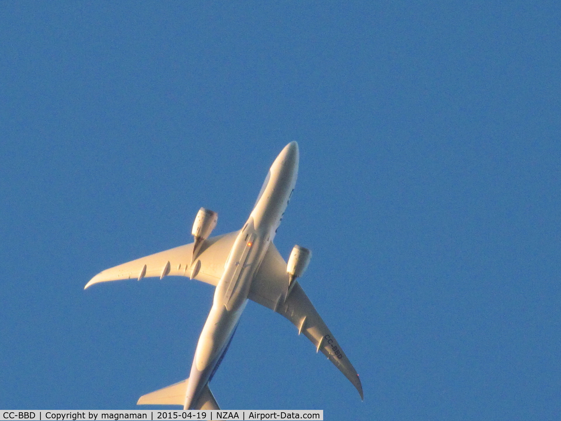 CC-BBD, 2013 Boeing 787-8 Dreamliner C/N 38484, So near!!! Over my home this morning whilst banking out to Sydney.