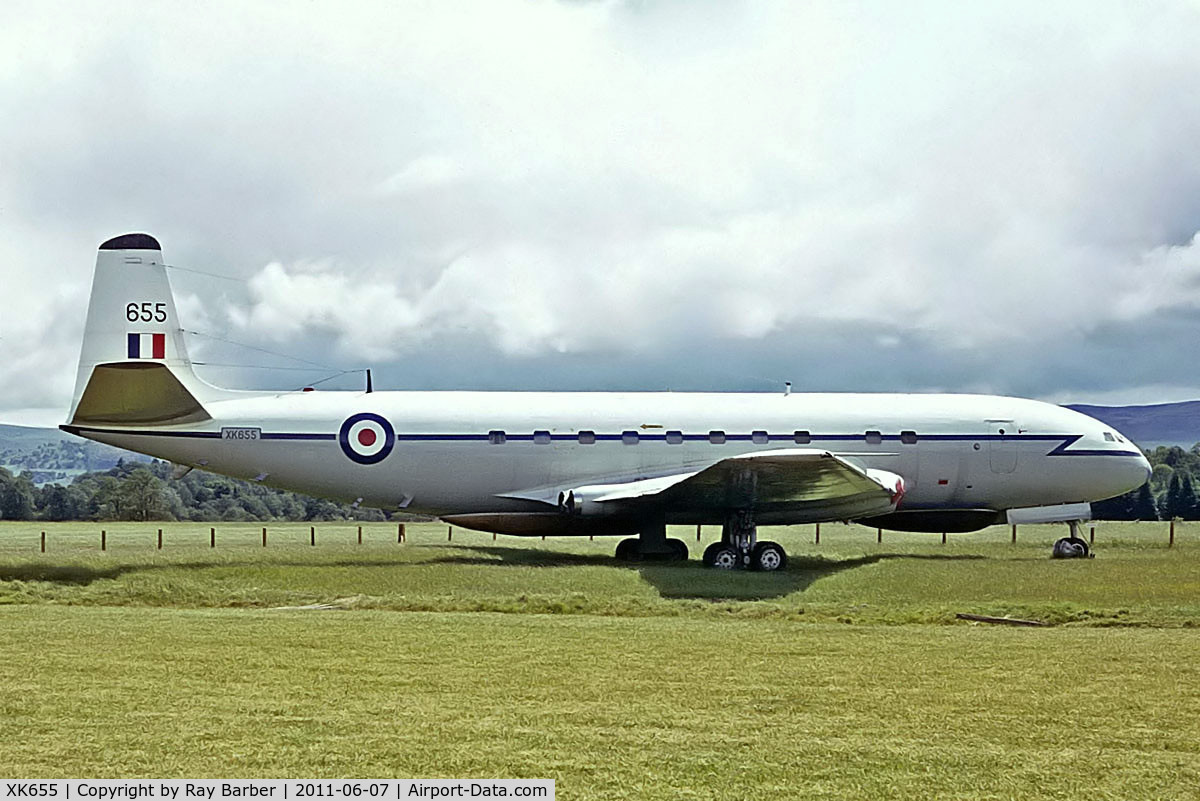 XK655, De Havilland DH.106 Comet C.2R C/N 6023, De Havilland DH.106 Comet C.2R [06023] (Royal Air Force) Strathallan Aircraft Collection Strathallan~G 15/06/1975