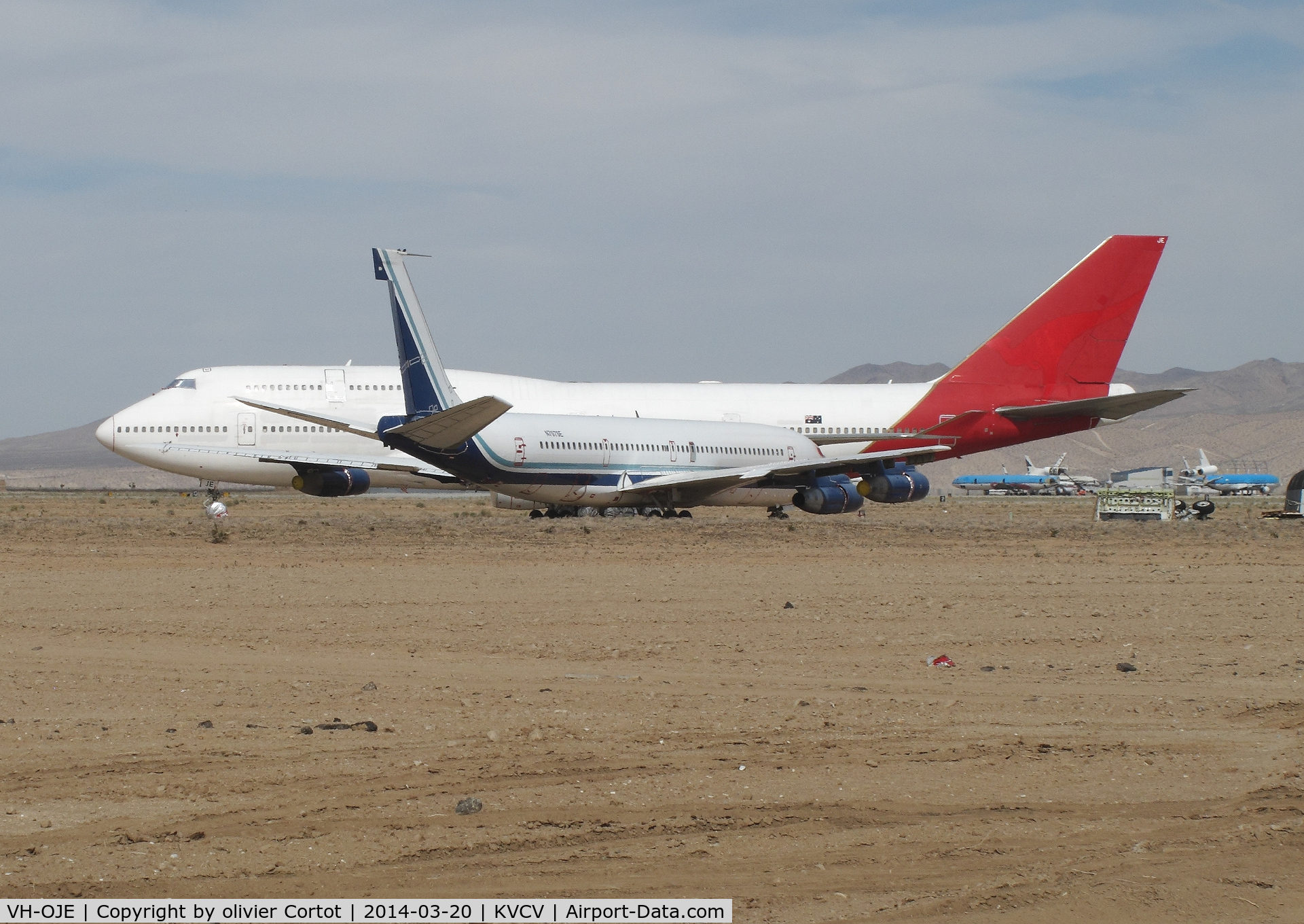 VH-OJE, 1989 Boeing 747-438 C/N 24482, now in the Californian desert