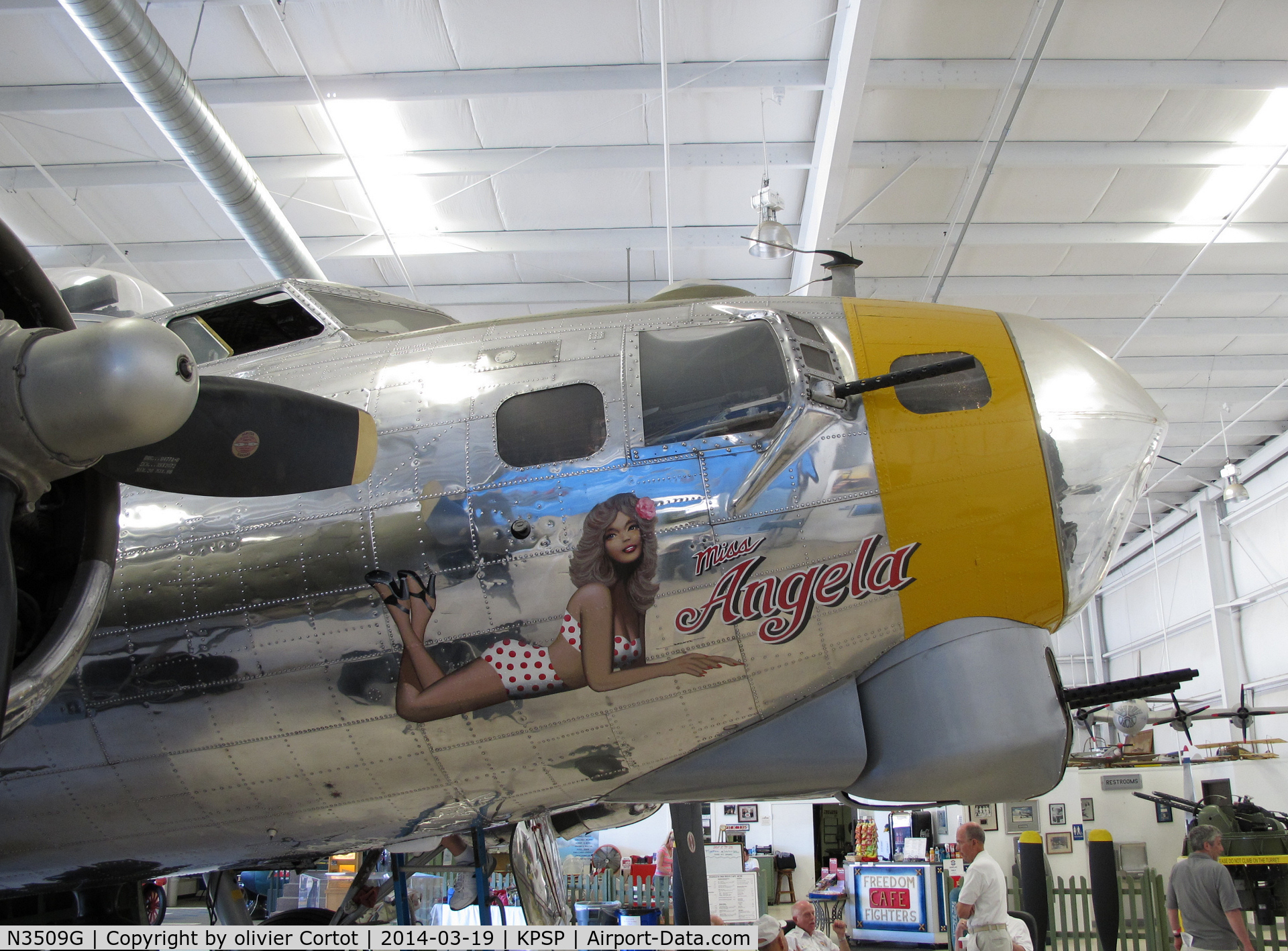 N3509G, 1944 Boeing B-17G Flying Fortress C/N Not found 44-85778, nice nose art