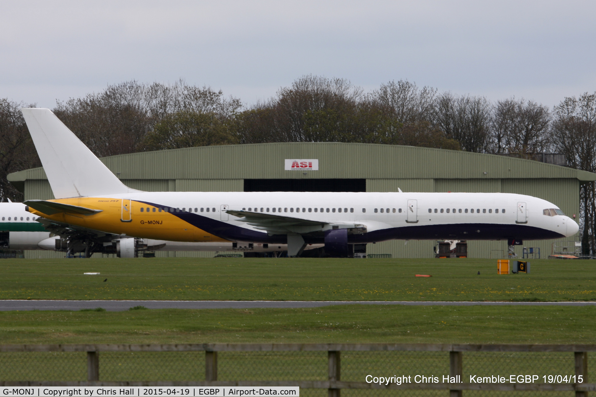 G-MONJ, 1988 Boeing 757-2T7 C/N 24104, ex Monarch, being scrapped at Kemble