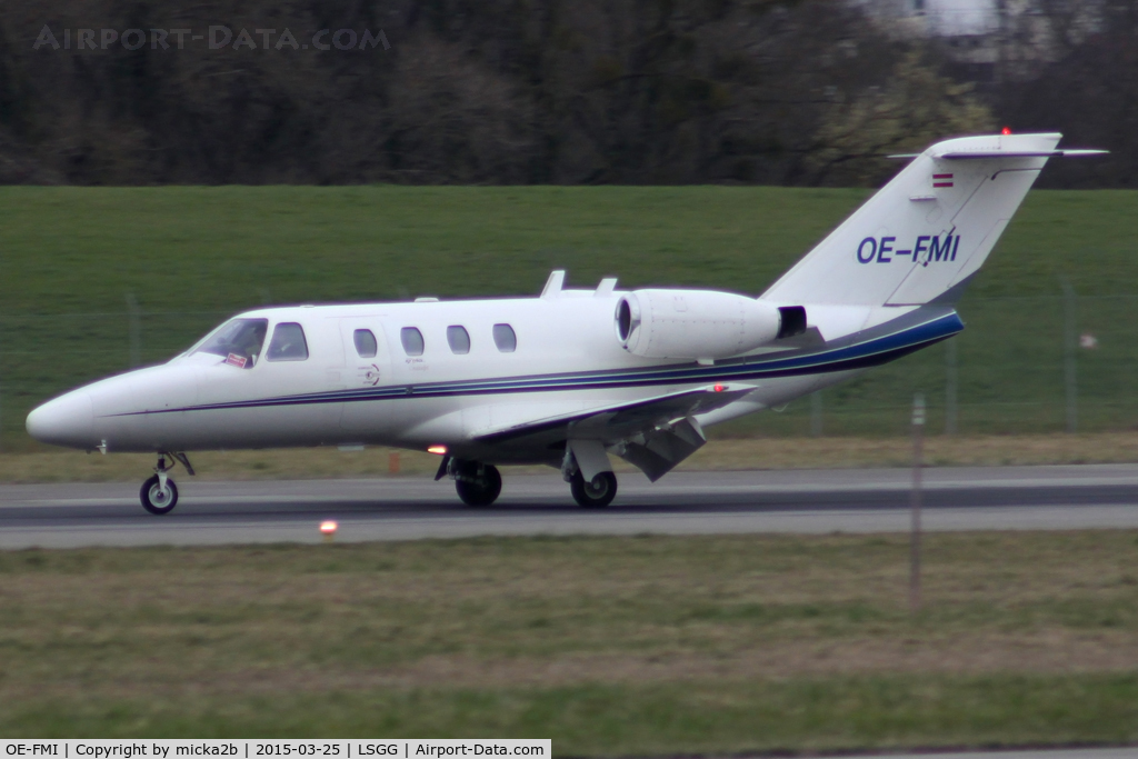 OE-FMI, 1999 Cessna 525 CitationJet CJ1 C/N 525-0315, Landing