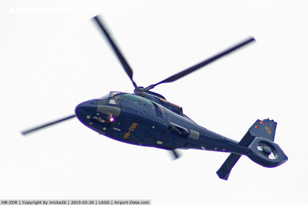 HB-ZDR, 2001 Eurocopter AS-365N-3 Dauphin 2 C/N 6584, In flight