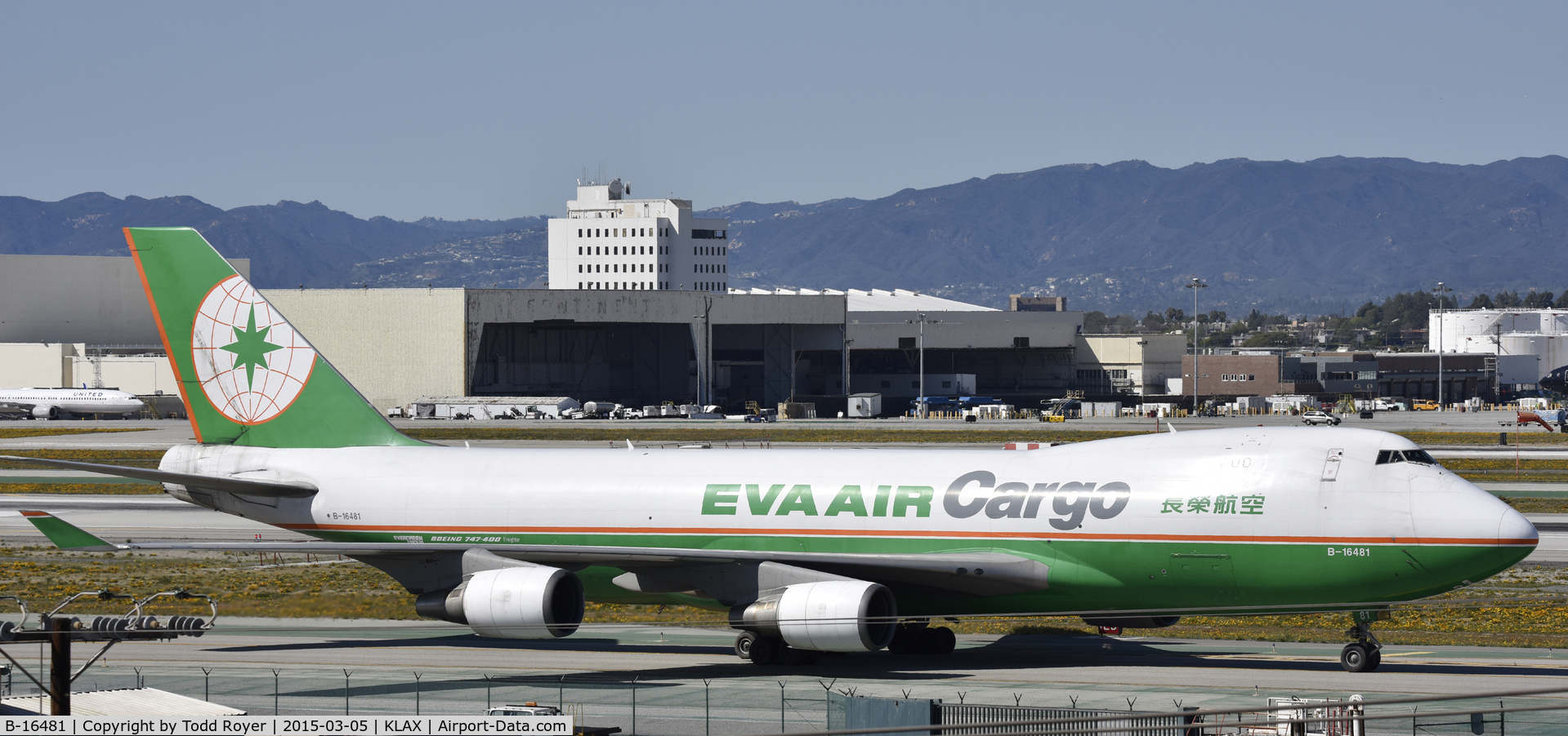 B-16481, Boeing 747-45EF (SCD) C/N 30607, Taxiing to parking at LAX