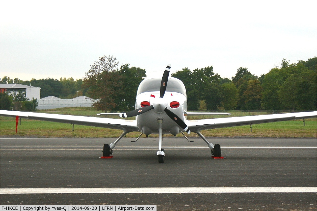 F-HKCE, Cirrus SR20 C/N 2187, Cirrus SR-20, Static display, Rennes-St Jacques airport (LFRN-RNS) Air show 2014