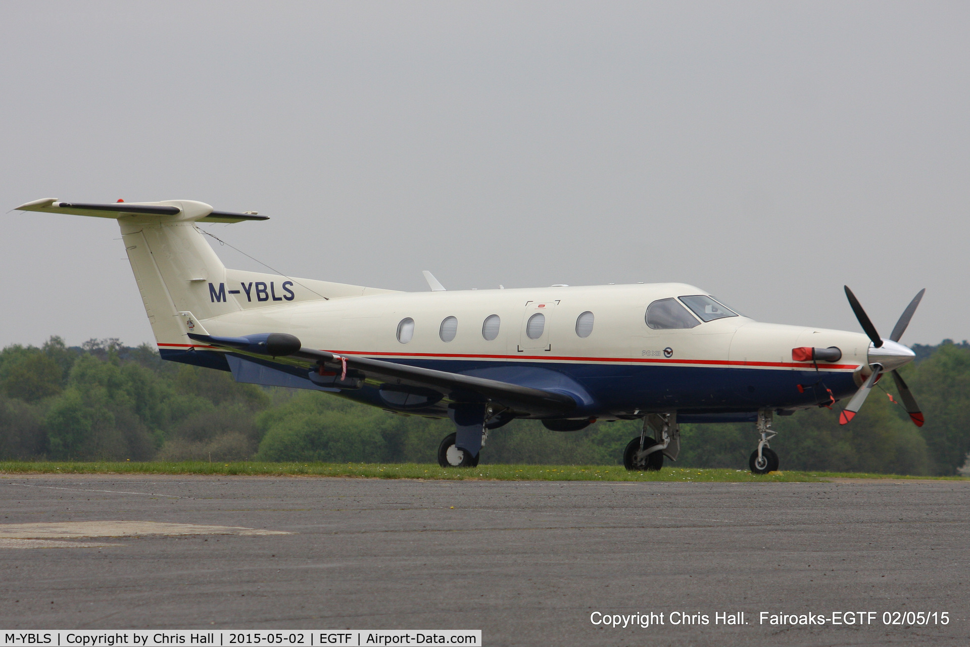 M-YBLS, 1997 Pilatus PC-12/45 C/N 176, Fairoaks resident