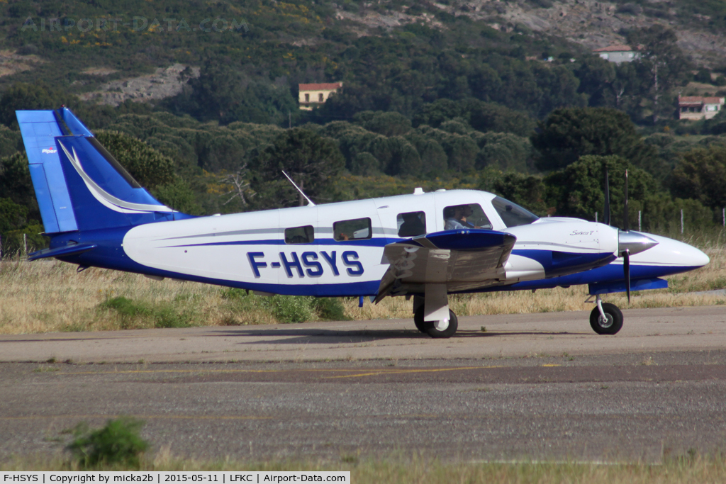 F-HSYS, 2012 Piper PA-34-220T Seneca V C/N 3449464, Taxiing