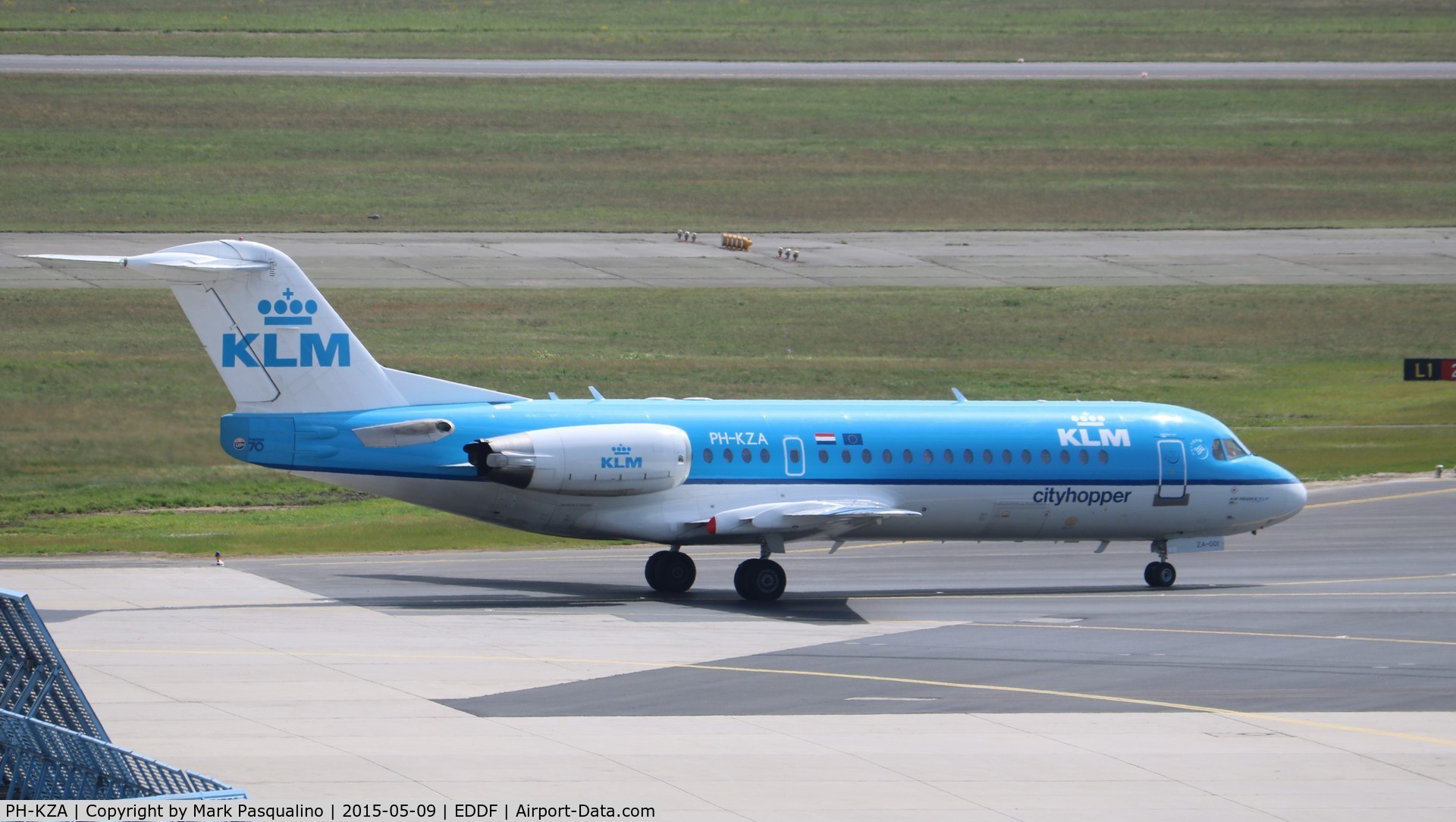 PH-KZA, 1996 Fokker 70 (F-28-070) C/N 11567, Fokker 70