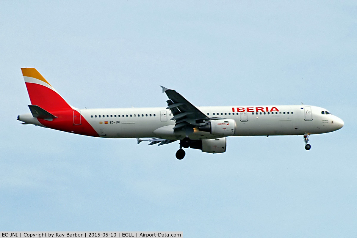 EC-JNI, 2004 Airbus A321-211 C/N 2270, Airbus A321-211 [2270] (Iberia) Home~G 10/05/2015. On approach 27L.