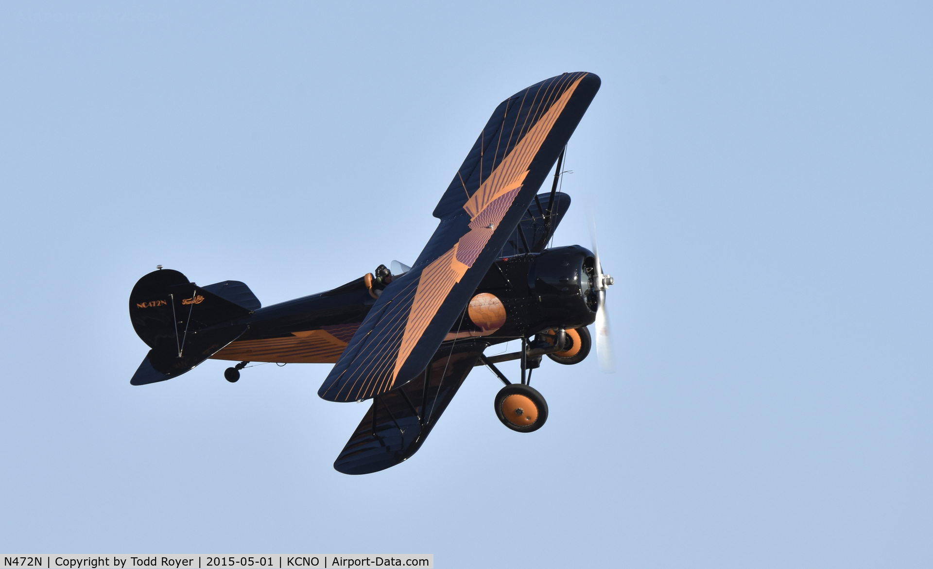 N472N, 1929 Travel Air D-4-D C/N 1362, Flying at the 2015 Planes of Fame Airshow