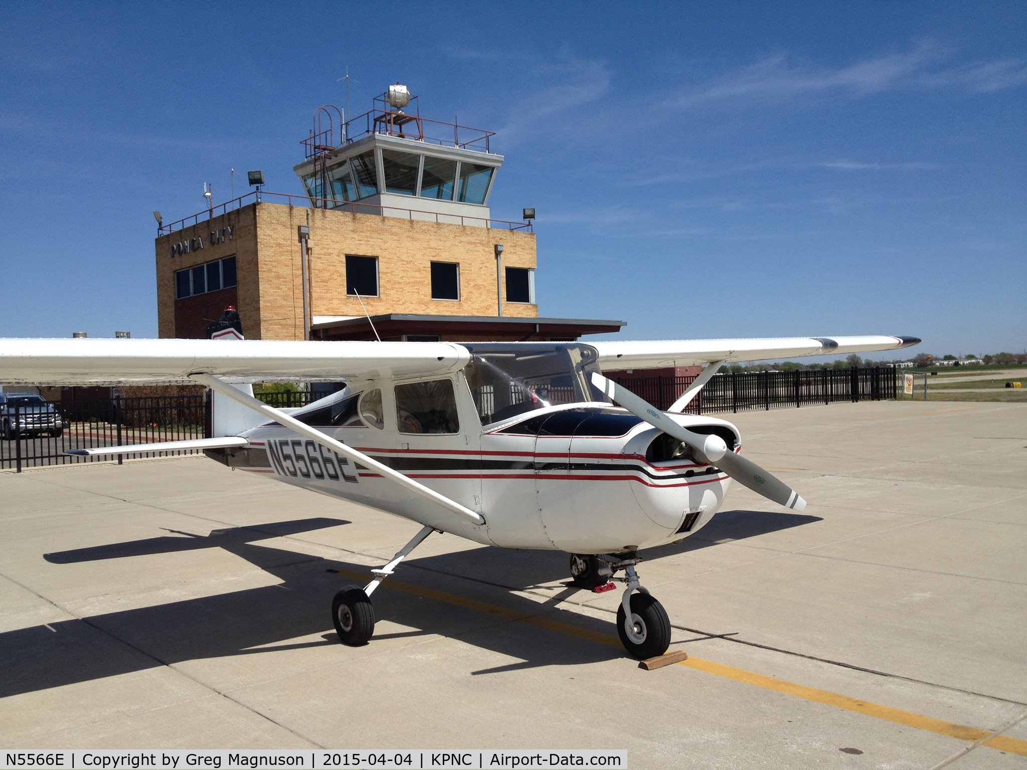 N5566E, 1958 Cessna 150 C/N 17066, N5566E taking a break at KPNC.