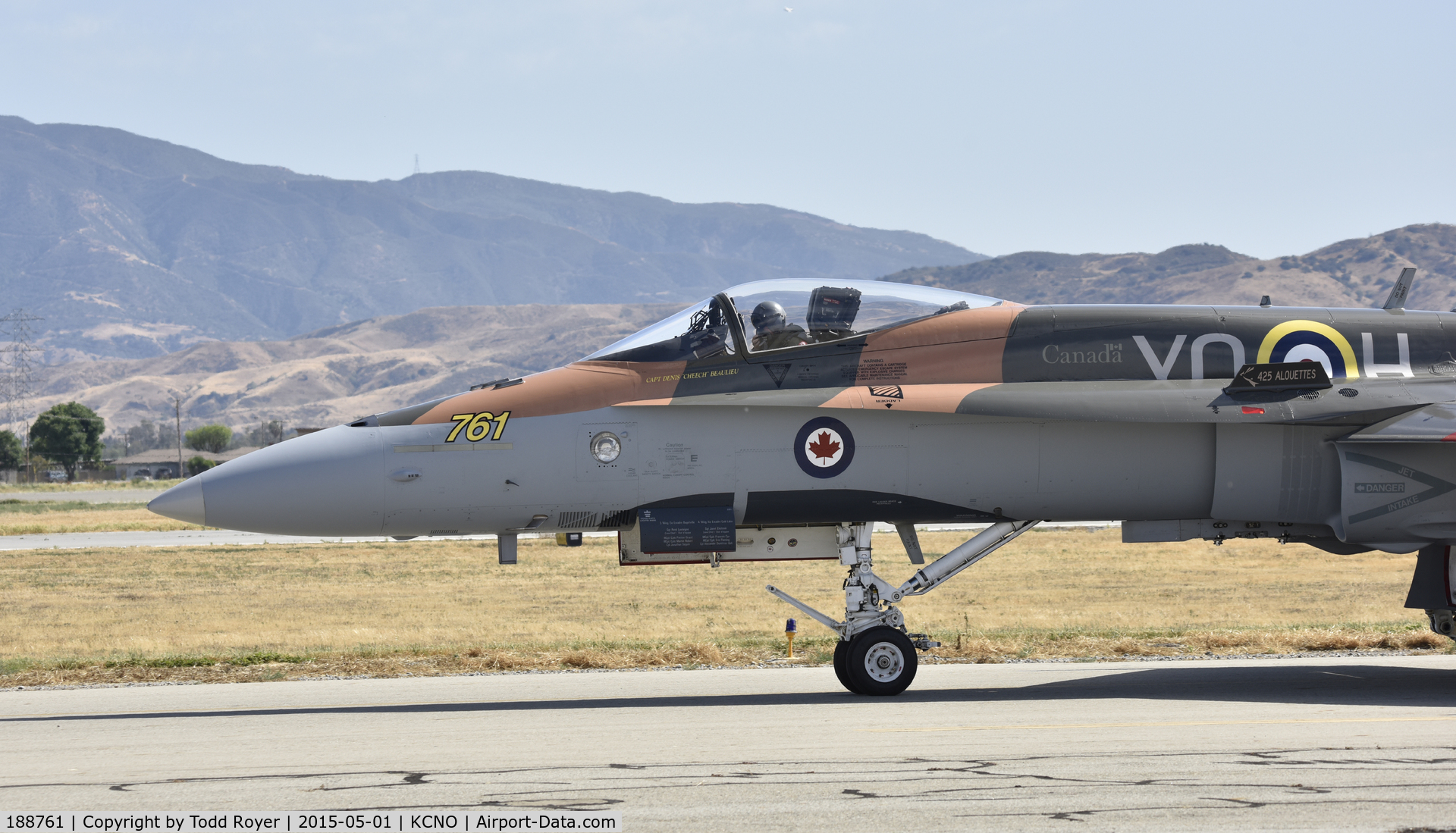 188761, 1986 McDonnell Douglas CF-188A Hornet C/N 417/A346, Taxiing at Chino