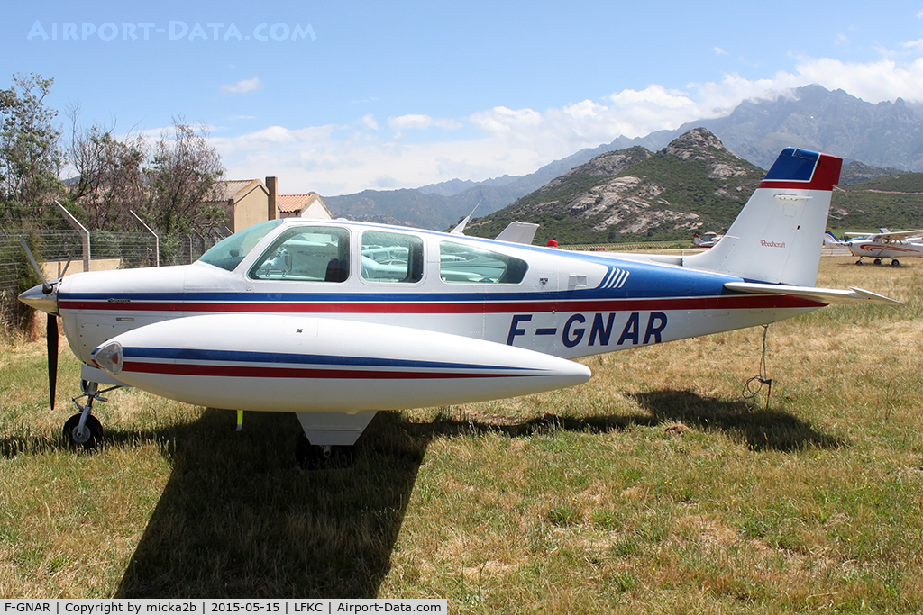 F-GNAR, Beech F33A Bonanza C/N CE-1735, Parked