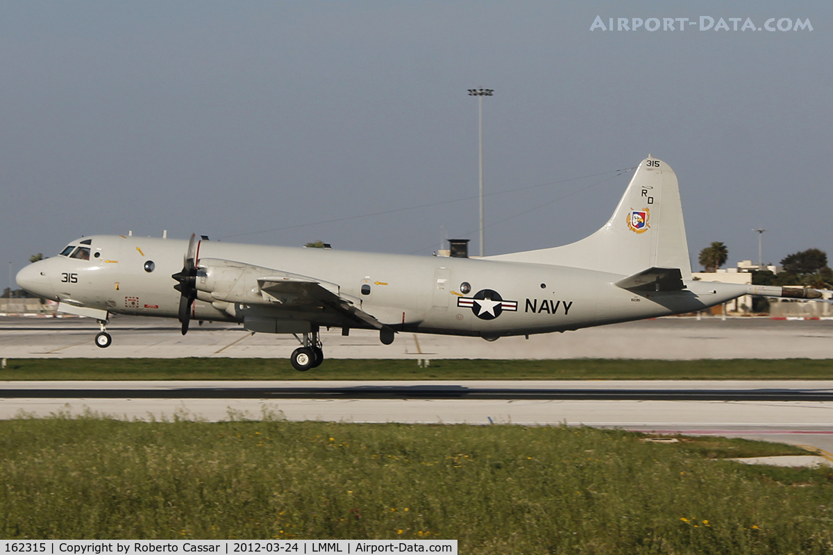 162315, Lockheed P-3C Orion C/N 285G-5788, Runway 31