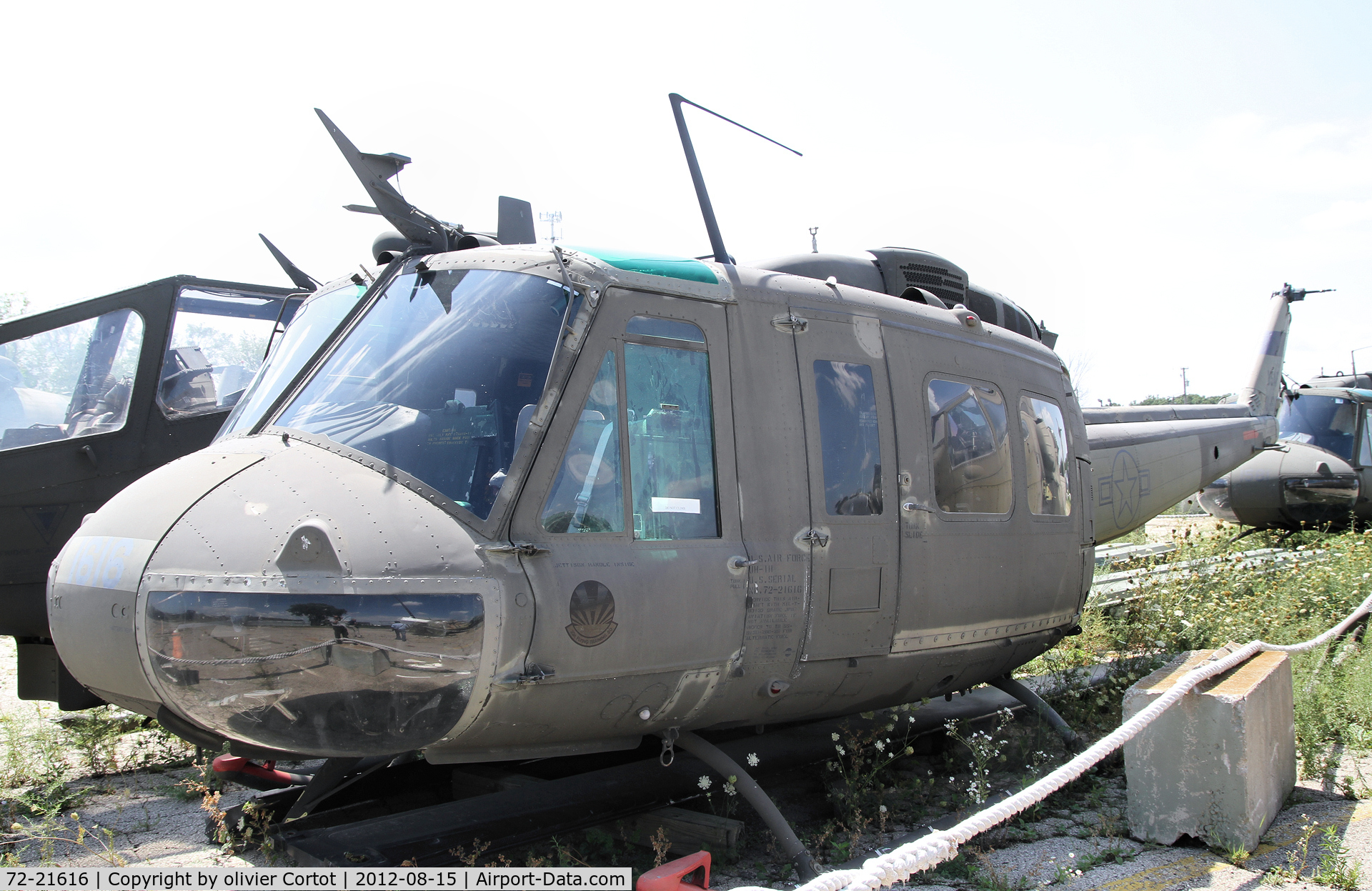 72-21616, 1972 Bell UH-1H Iroquois C/N 13315, Russel military museum