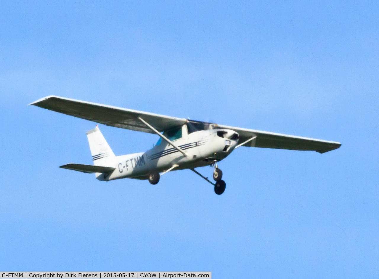 C-FTMM, 1975 Cessna 150M C/N 15077613, approaching rwy 25.