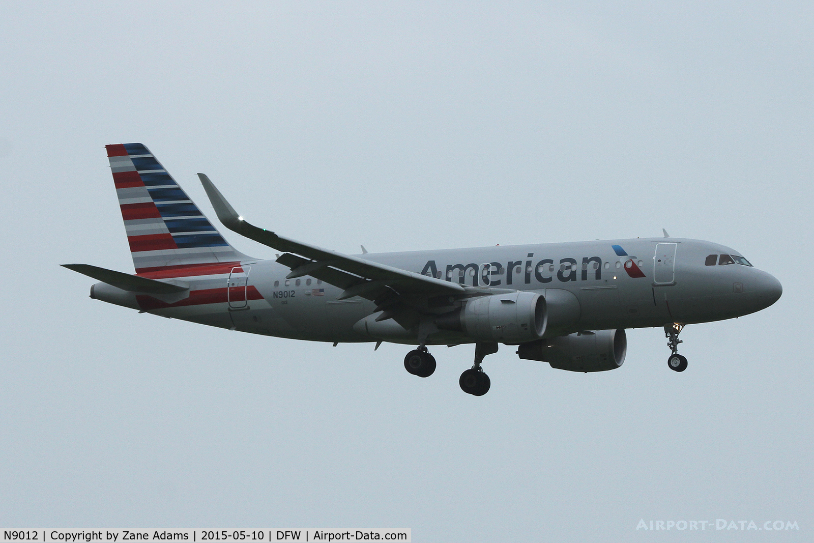 N9012, 2013 Airbus A319-115 C/N 5810, Landing at DFW Airport