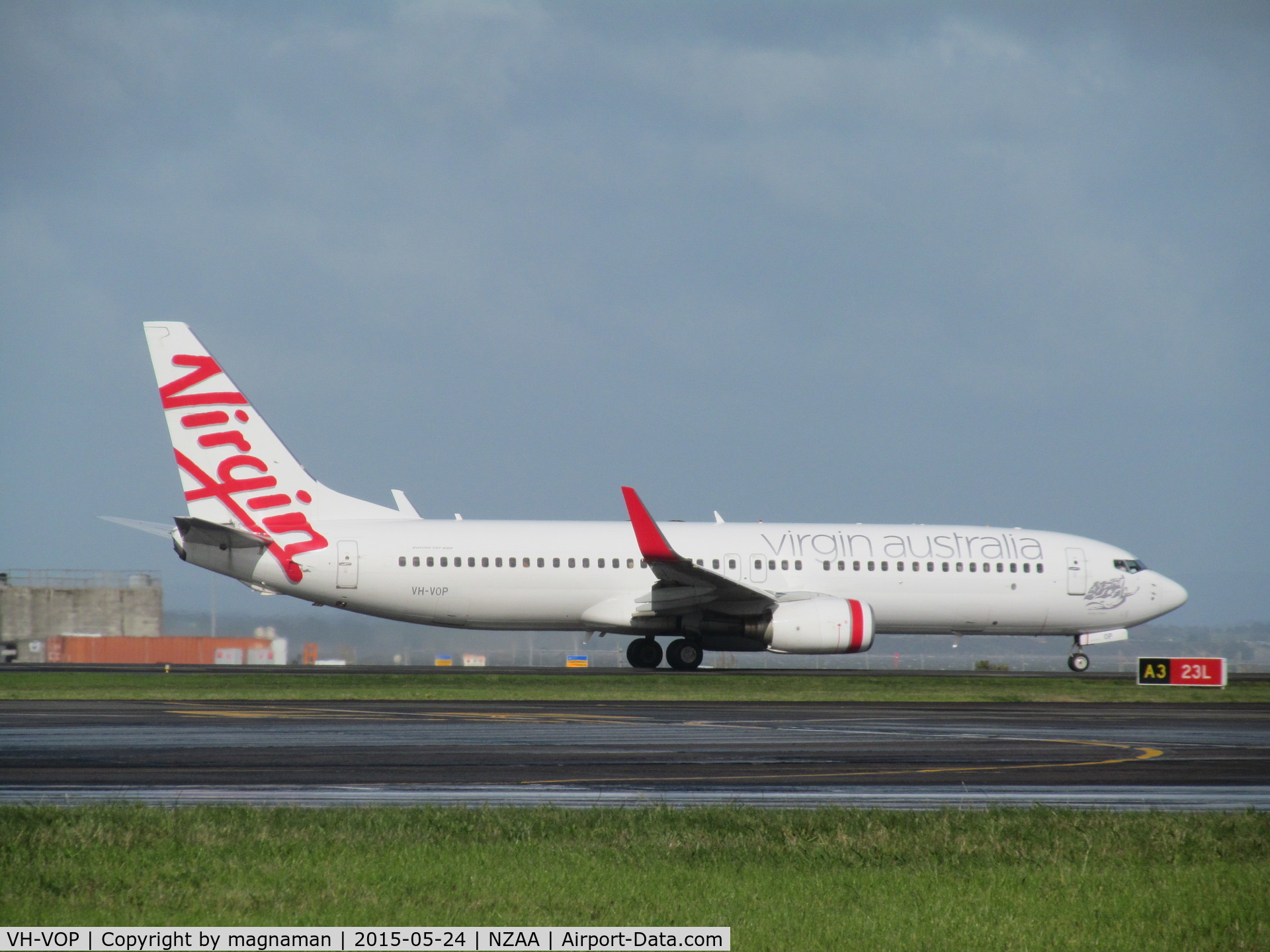 VH-VOP, 2003 Boeing 737-8FE C/N 33797, Leaving for another hop across tasman