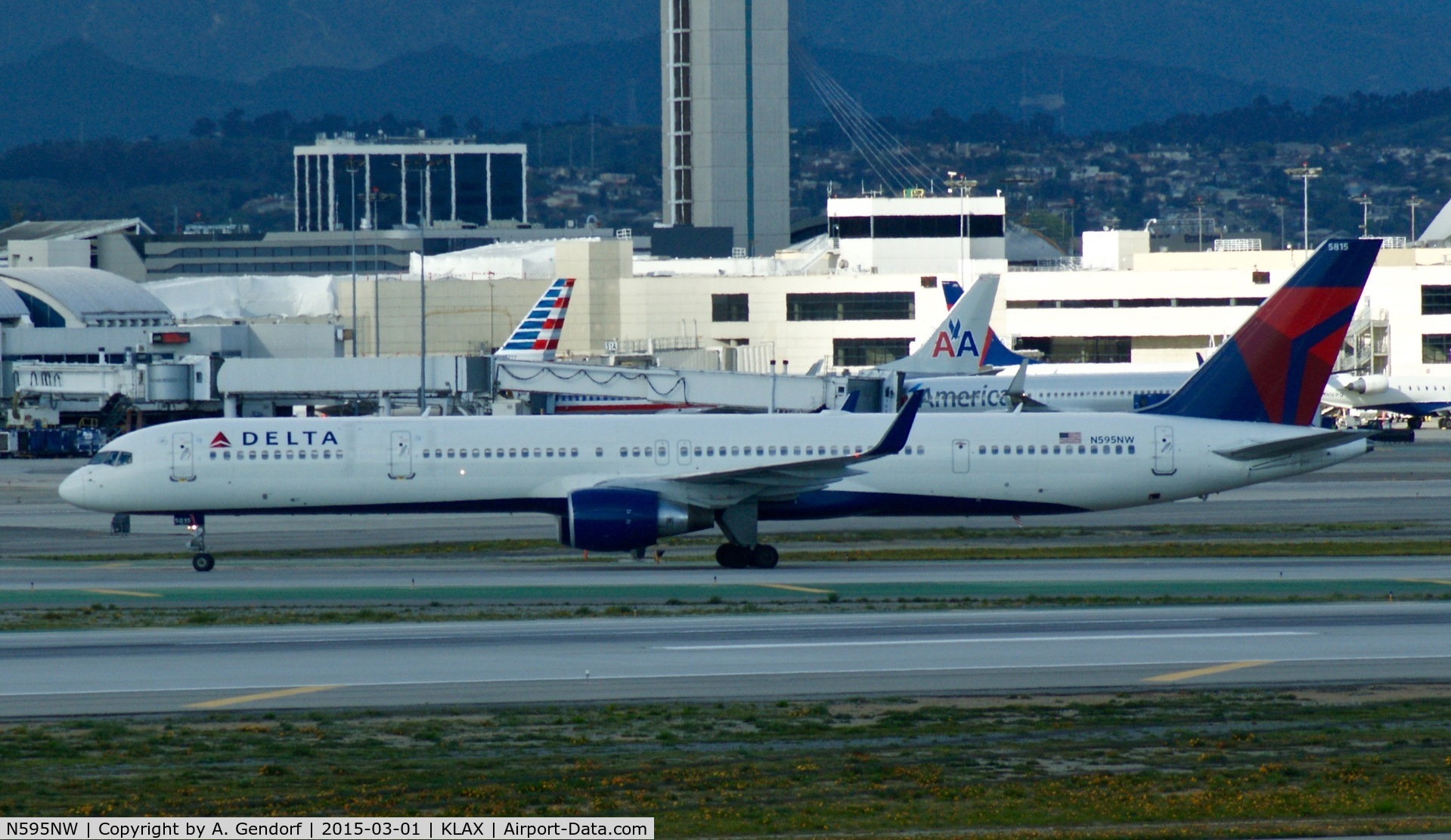N595NW, 2003 Boeing 757-351 C/N 32995, Delta, is here still on the Runway, shortly after landing at Los Angeles Int'l(KLAX)