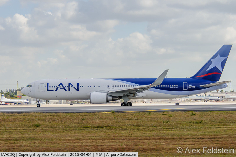 LV-CDQ, Boeing 767-316/ER C/N 35229/949, Miami International