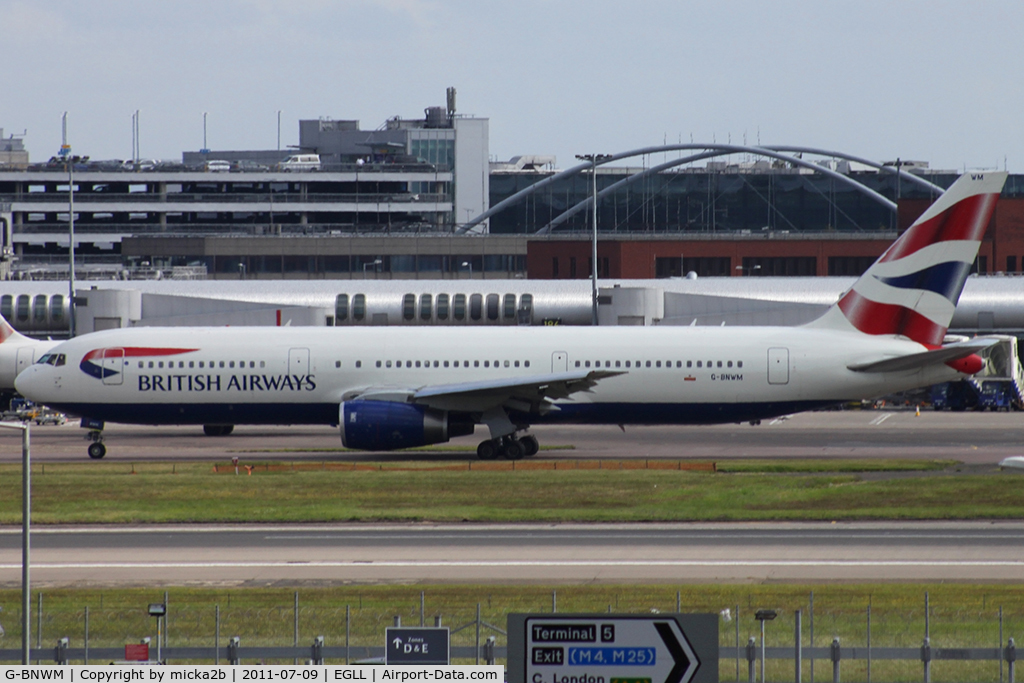 G-BNWM, 1991 Boeing 767-336 C/N 25204, Taxiing