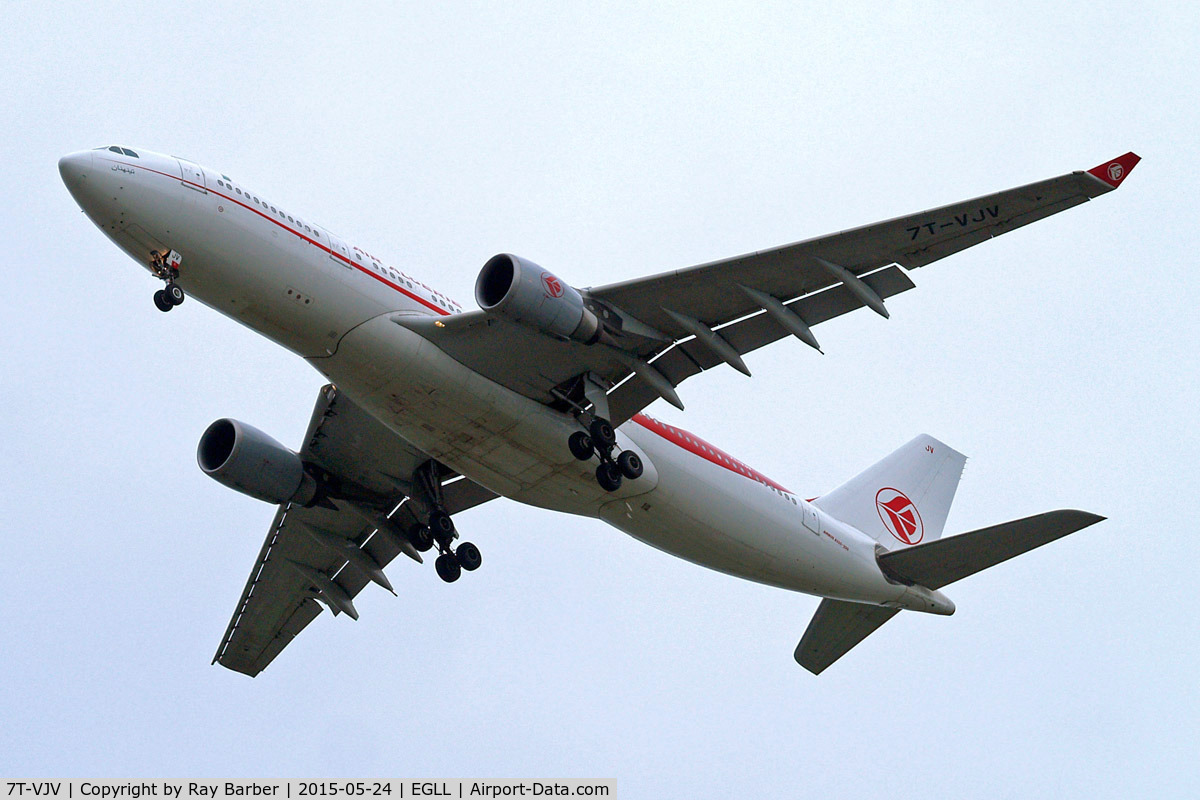 7T-VJV, 2004 Airbus A330-202 C/N 644, Airbus A330-202 [644] (Air Algerie) Home~G 24/05/2015. On approach 27R.