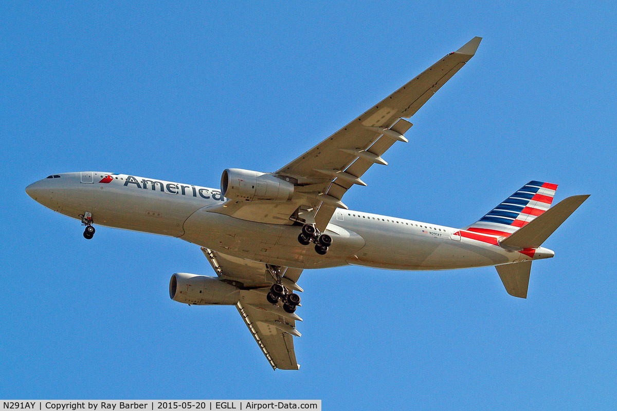 N291AY, 2014 Airbus A330-243 C/N 1502, Airbus A330-243 [1502] (American Airlines) Home~G 20/05/2015. On approach 27R.