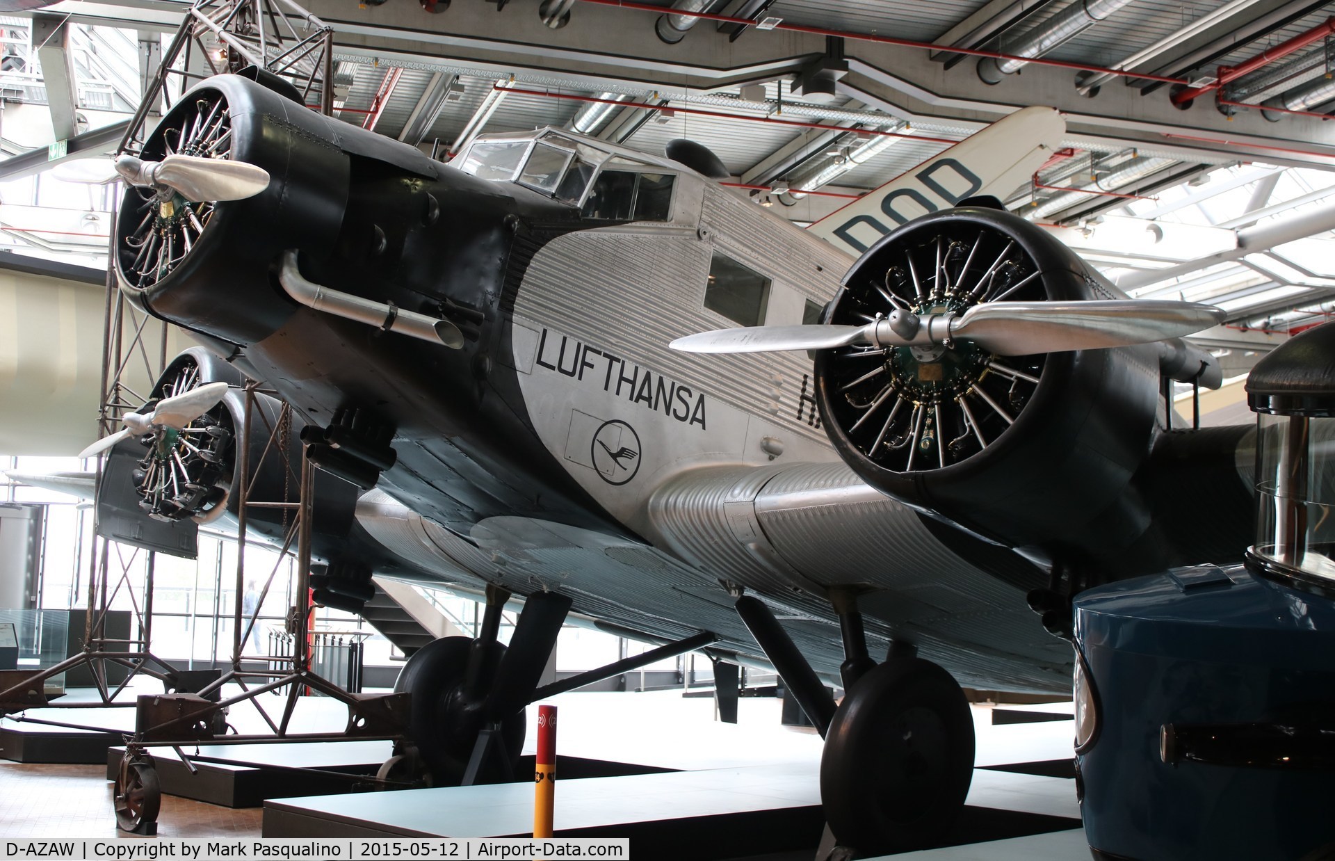 D-AZAW, Junkers Ju-52/3mte C/N 7220, Junkers Ju-52/3mte